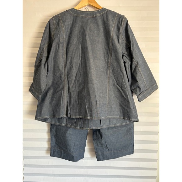 Denim & Co Womens Blue Denim Style 2 Piece Set Jacket and Cropped Pants Size 1X - Picture 2 of 11